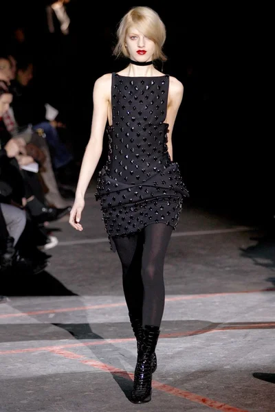 Look 42